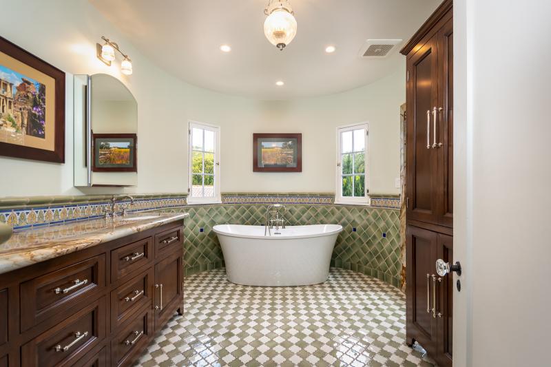 1611 El Rito Avenue Image #1151